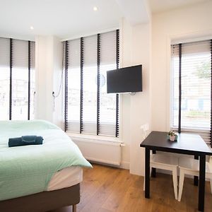 Studio met een King Size Bed